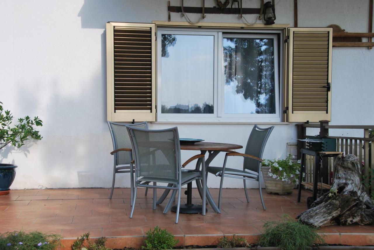Casa Con Vista Holiday Rentals, Honeysuckle Guardiagrele Exterior foto